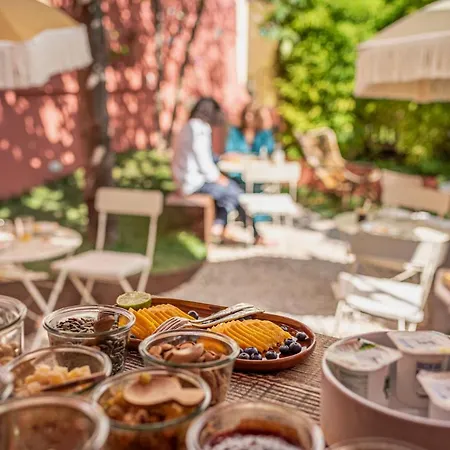 Toctoctoc Guest house 3*